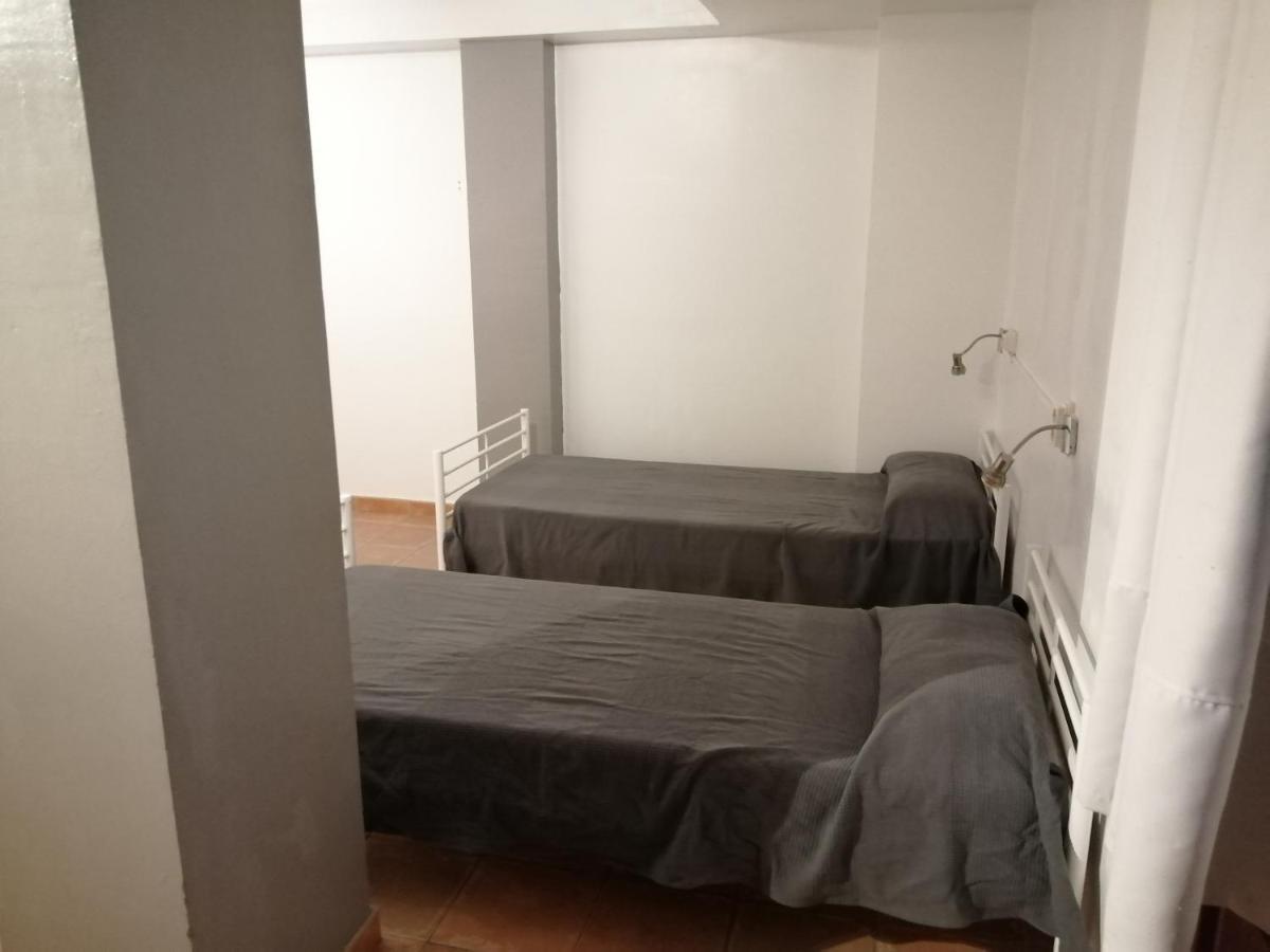 Harmony Hostal *