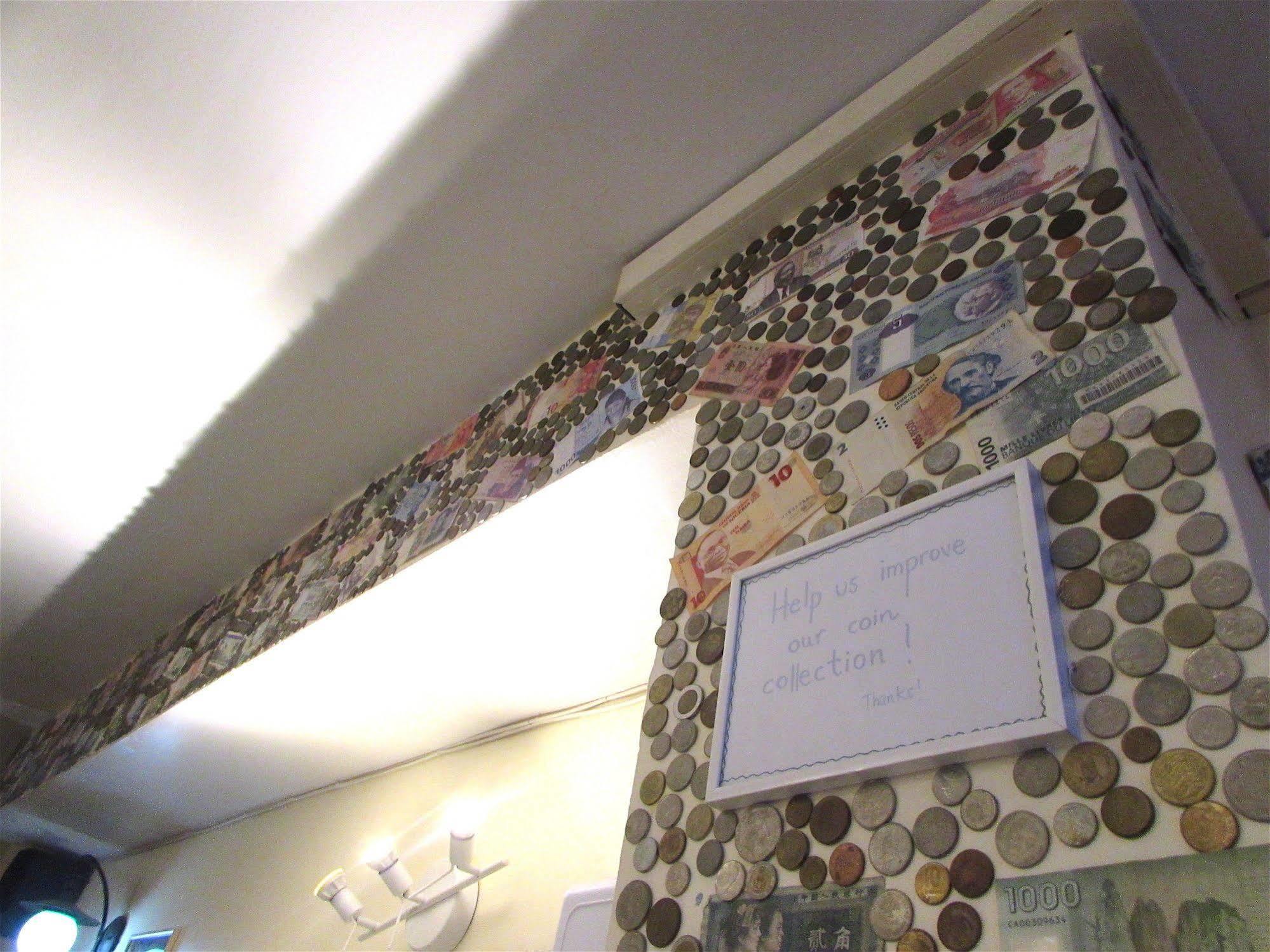 Harmony Hostal *