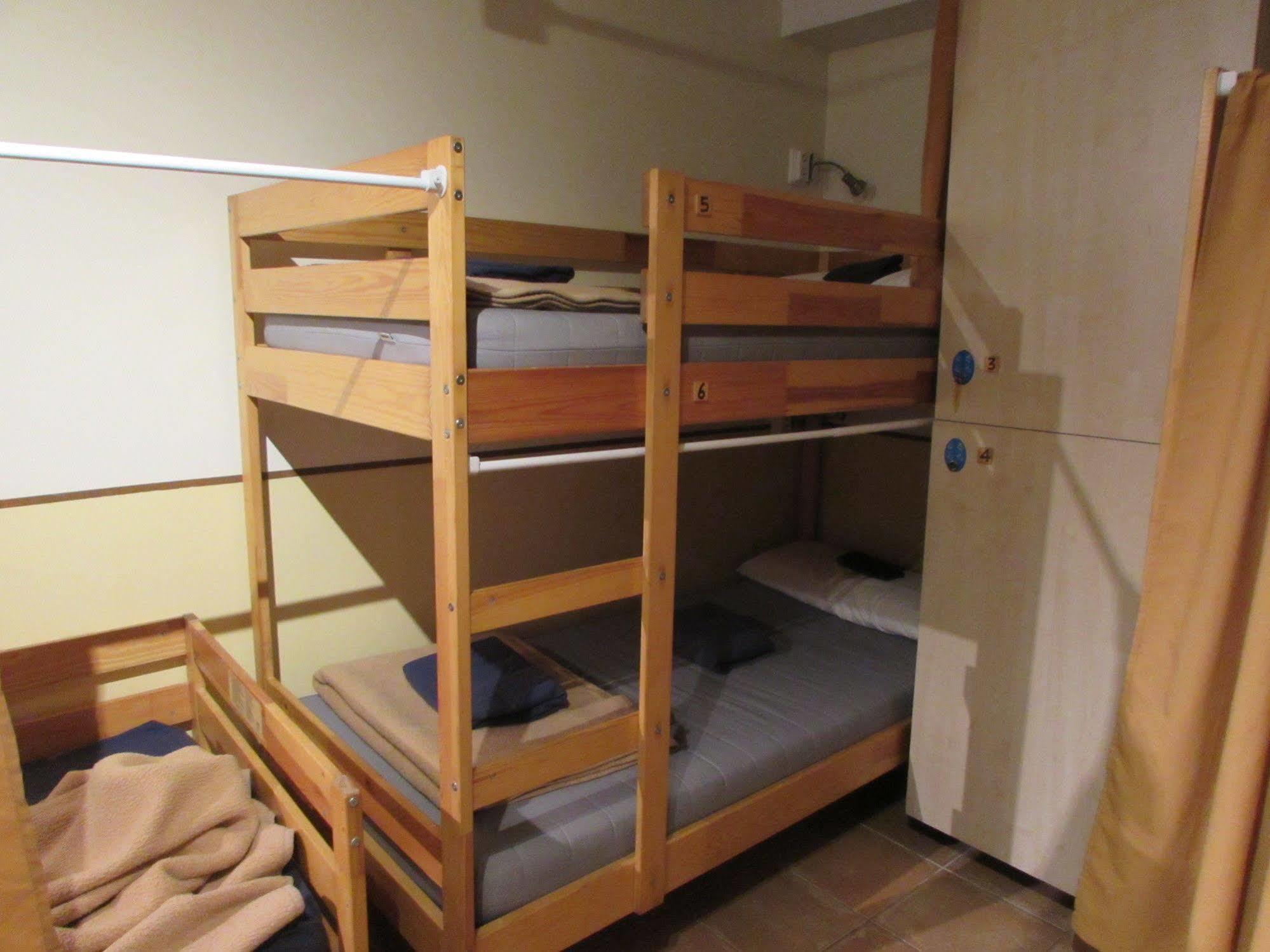 Harmony Hostal